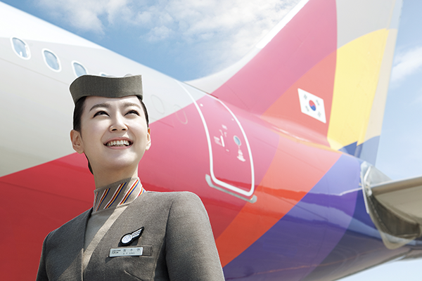 アシアナ航空CA採用
